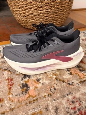 Brooks Women's Glycerin Max 2